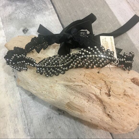 Amrita Singh Black Gunmetal Leaf Beaded Lace Choker - Picture 1 of 5